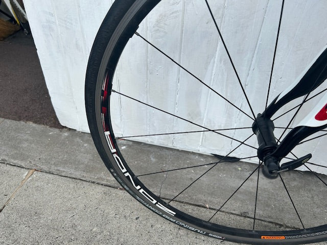 Pinarello Dogma 2 60.1 (11 Spd Campag Super Record) - Medium/Large