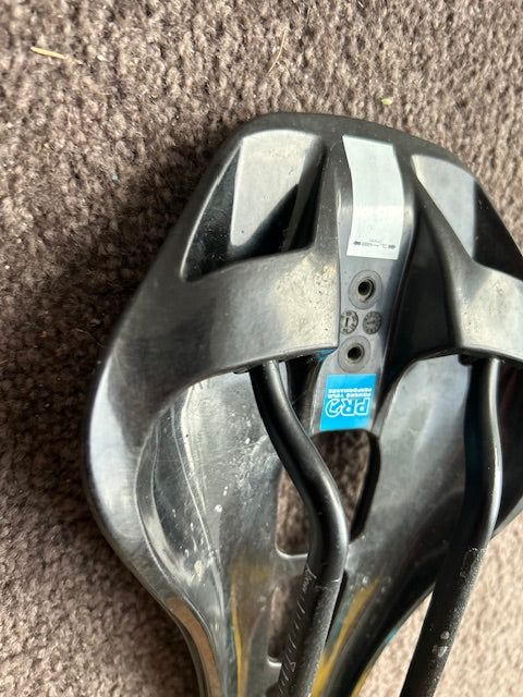 Pro Stealth Saddle - 148cm