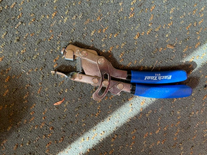 Park Tool BT-2 cable holder