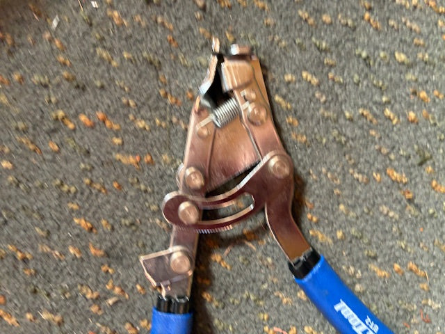 Park Tool BT-2 cable holder