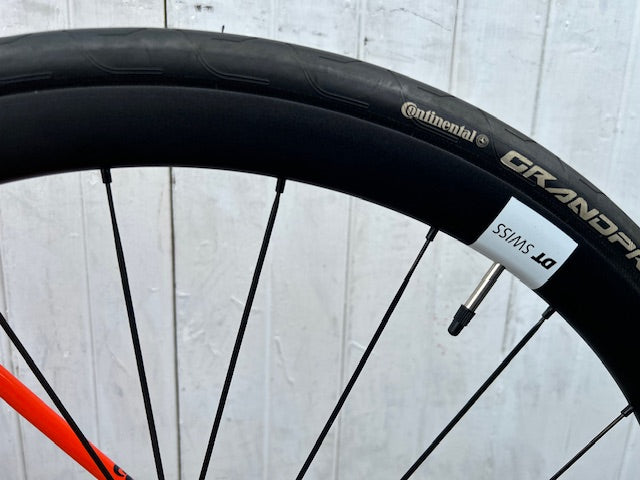 Cervelo R3 DISC (11 Spd Ultegra) - Medium