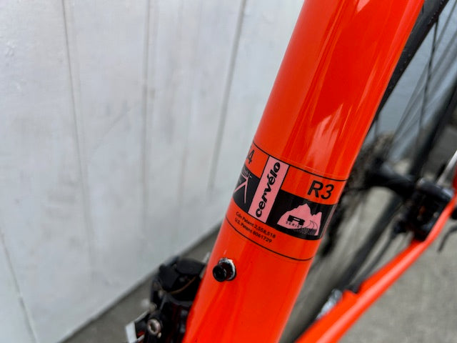 Cervelo R3 DISC (11 Spd Ultegra) - Medium