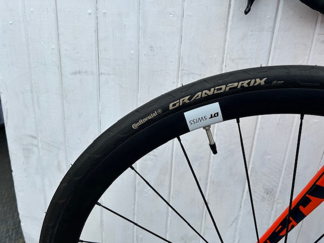 Cervelo R3 DISC (11 Spd Ultegra) - Medium