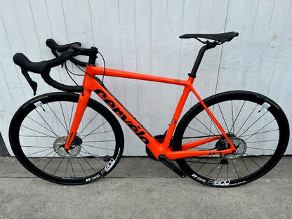 Cervelo R3 DISC (11 Spd Ultegra) - Medium