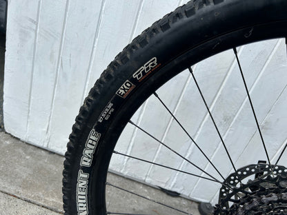 Trek Marlin 8 27.5" DISC (SRAM SX 12 Spd) MTB - Xtra Small