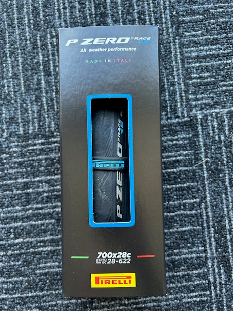 Pirelli P Zero Race 4S - Road Tyre EA (tubed)