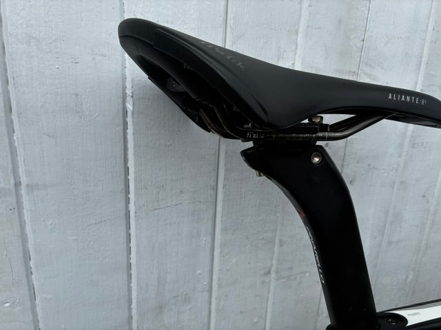 Pinarello Gan S (11 Spd Ultegra) - Medium 54cm