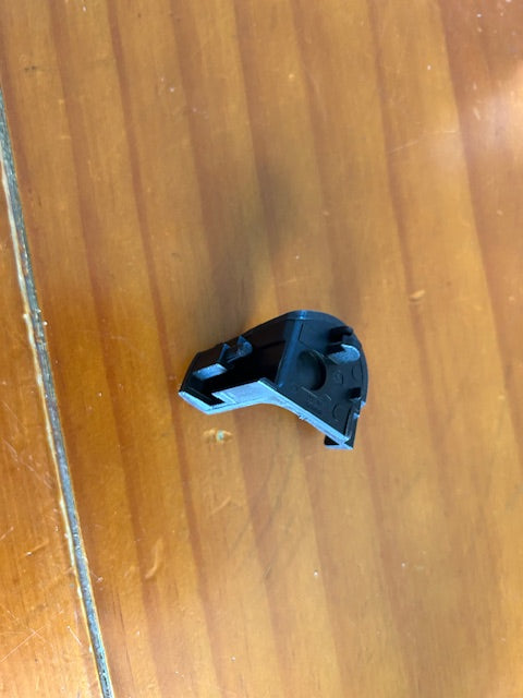 Thule Edge Rail Front Right Hand Pad