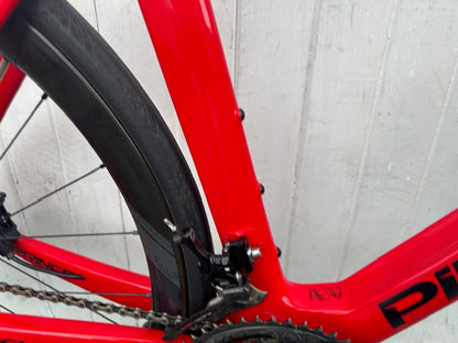 Pinarello Prince DISC (12 Spd Campag Super Record) - M/L