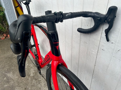 Pinarello Prince DISC (12 Spd Campag Super Record) - M/L