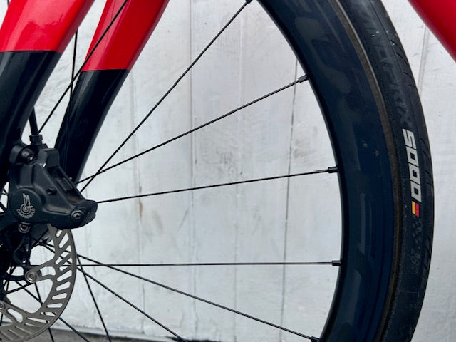 Pinarello Prince DISC (12 Spd Campag Super Record) - M/L