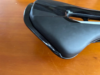 Aero Road Saddle (entry level) NEW