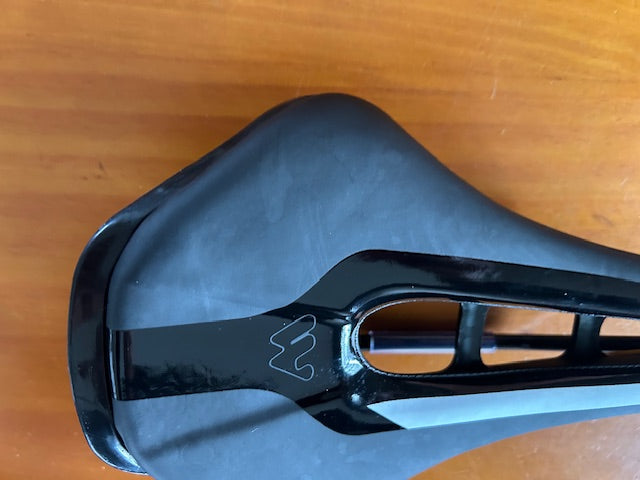 Aero Road Saddle (entry level) NEW