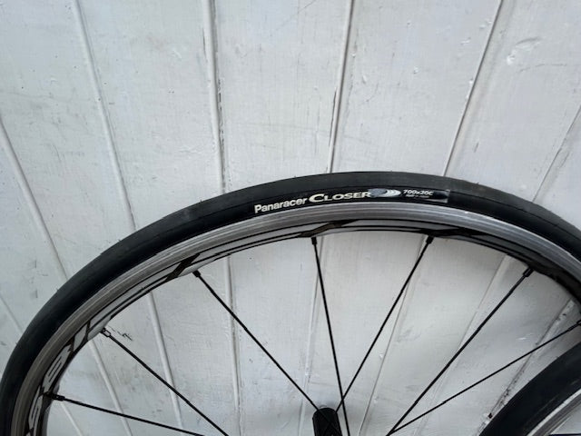 Shimano RS81 Wheelset - 11 Spd