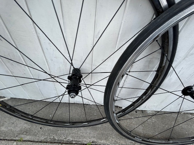 Shimano RS81 Wheelset - 11 Spd