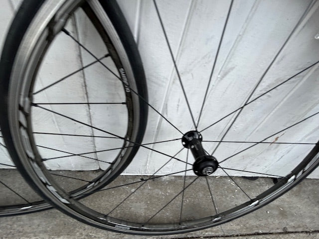 Shimano RS81 Wheelset - 11 Spd