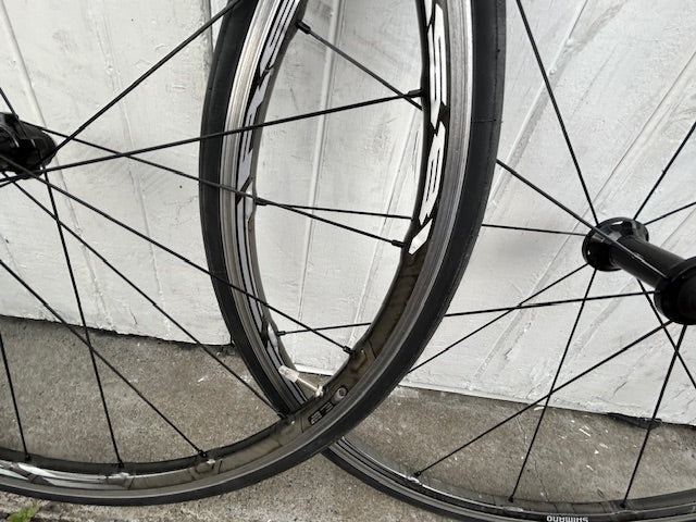 Shimano RS81 Wheelset - 11 Spd