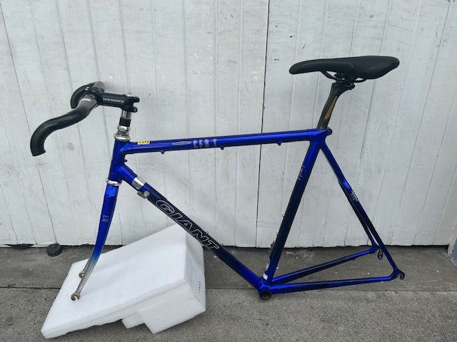 Giant CFR One Carbon - Medium FRAMESET