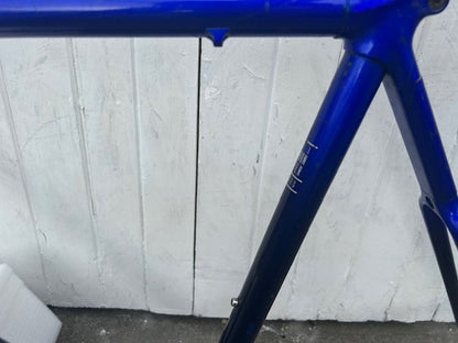 Giant CFR One Carbon - Medium FRAMESET