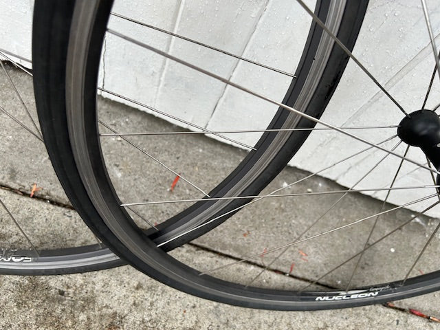 Campagnolo Nucleon alloy clincher Wheelset - 10 Spd